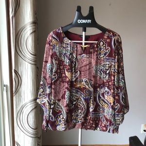 Burgundy Top, very flattering